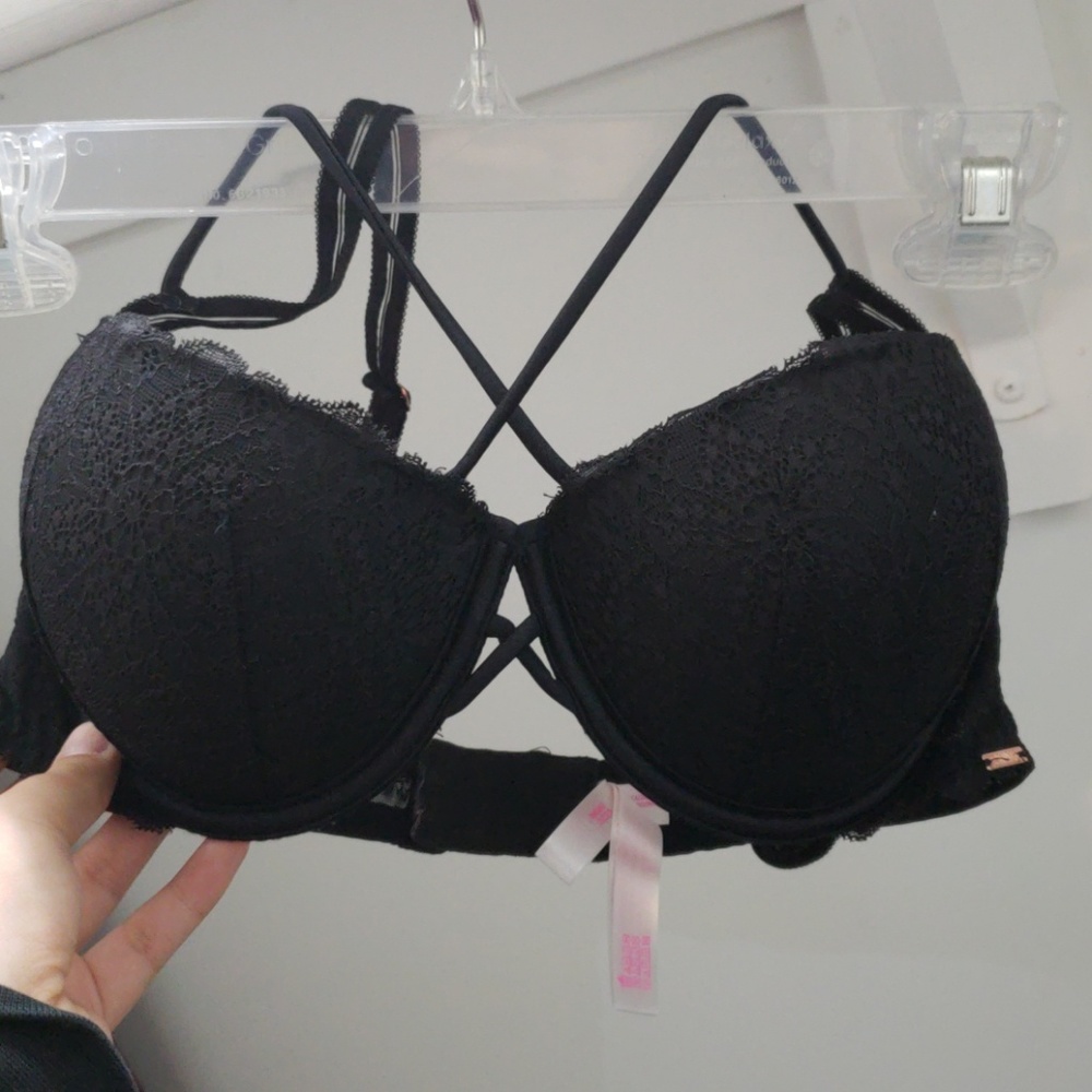 Victoria's secret bra